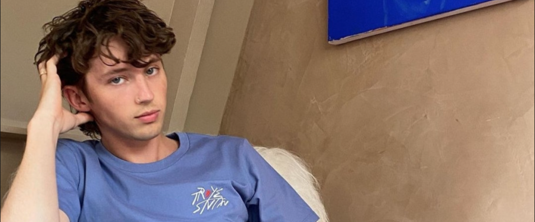 "Angel Baby" Karya Rilisan Troye Sivan yang Cathcy