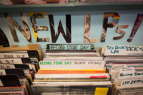 Pesta Pecinta Rilisan Fisik di Record Store Day