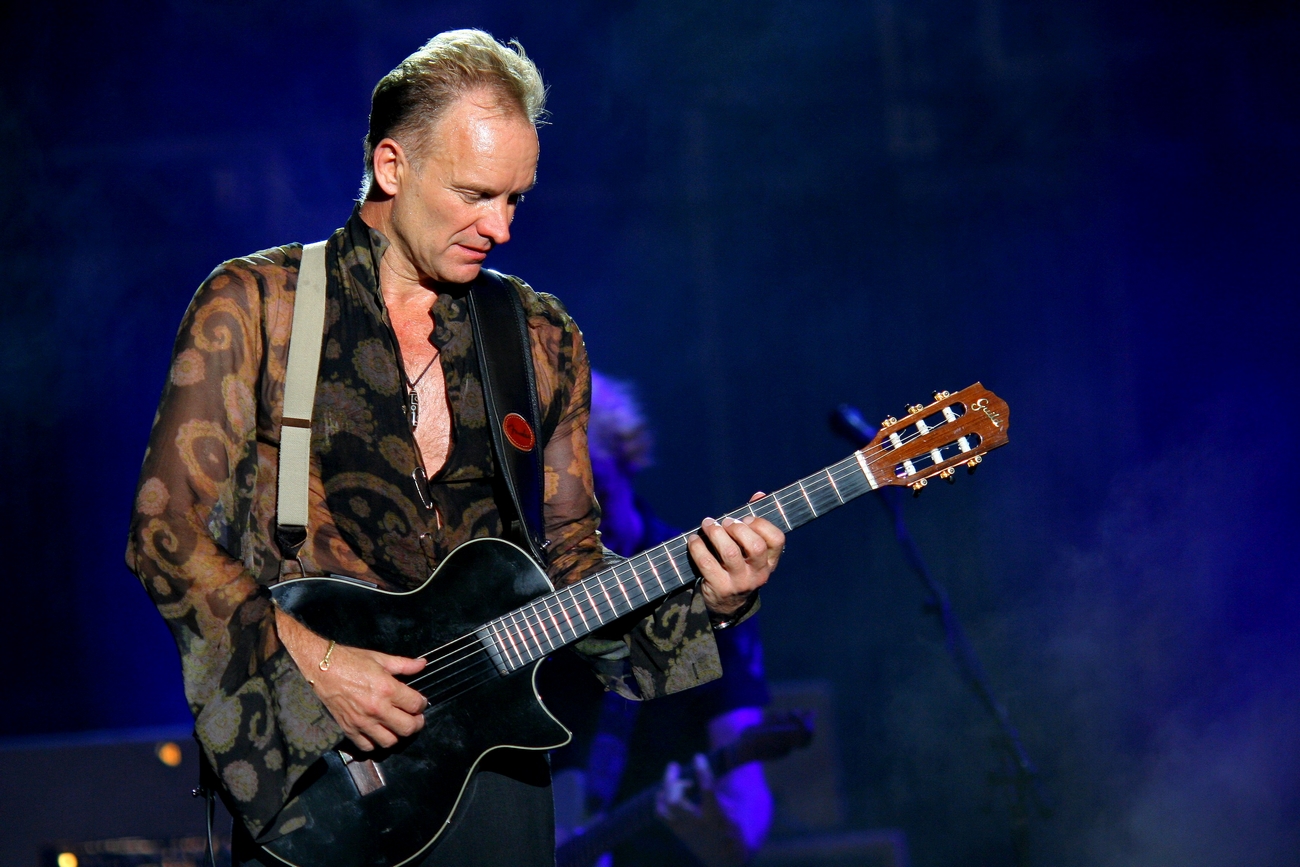 Sting Bawakan Hits Terbaru 50,000