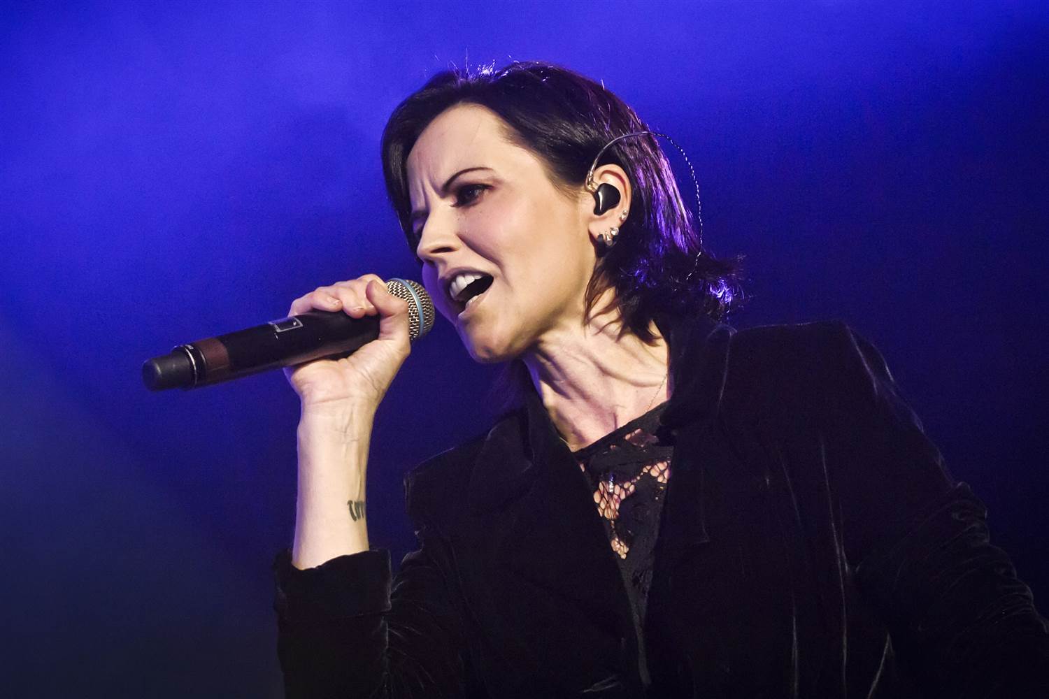 Vokalis The Cranberries Tutup Usia