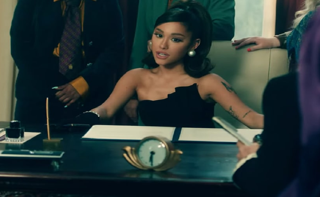 Ariana Grande Tampil Beda di Klip Video "Positions"
