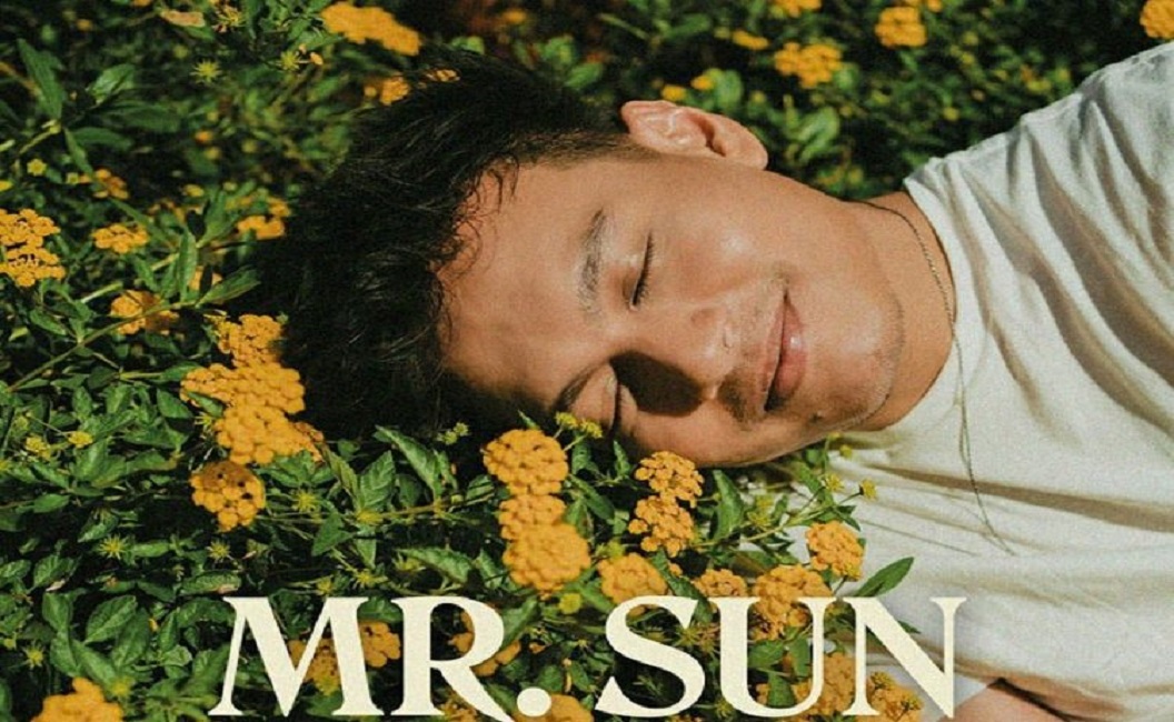 "MR. Sun Single Baru Dari Rendy Pandugo"